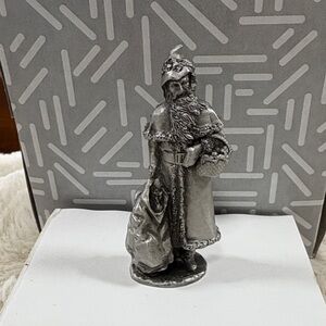 Pewter Old World Santa by Valiant